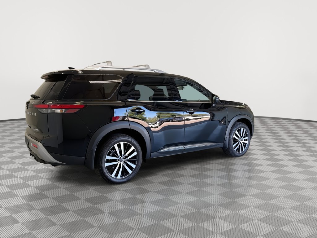 Certified 2025 Nissan Pathfinder Platinum w/ Cargo Package FWD image 13