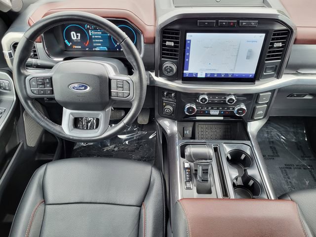 Used 2023 Ford F150 Lariat image 2