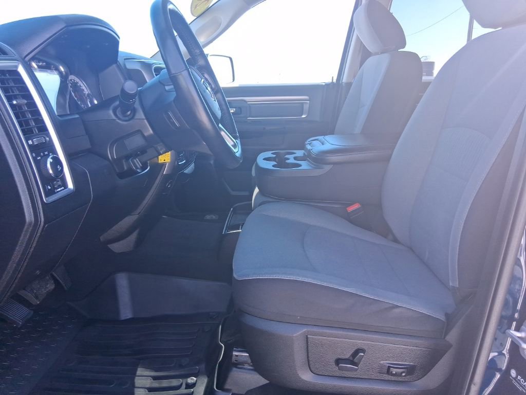 Used 2022 RAM 1500 Classic SLT w/ Electronics Group image 15