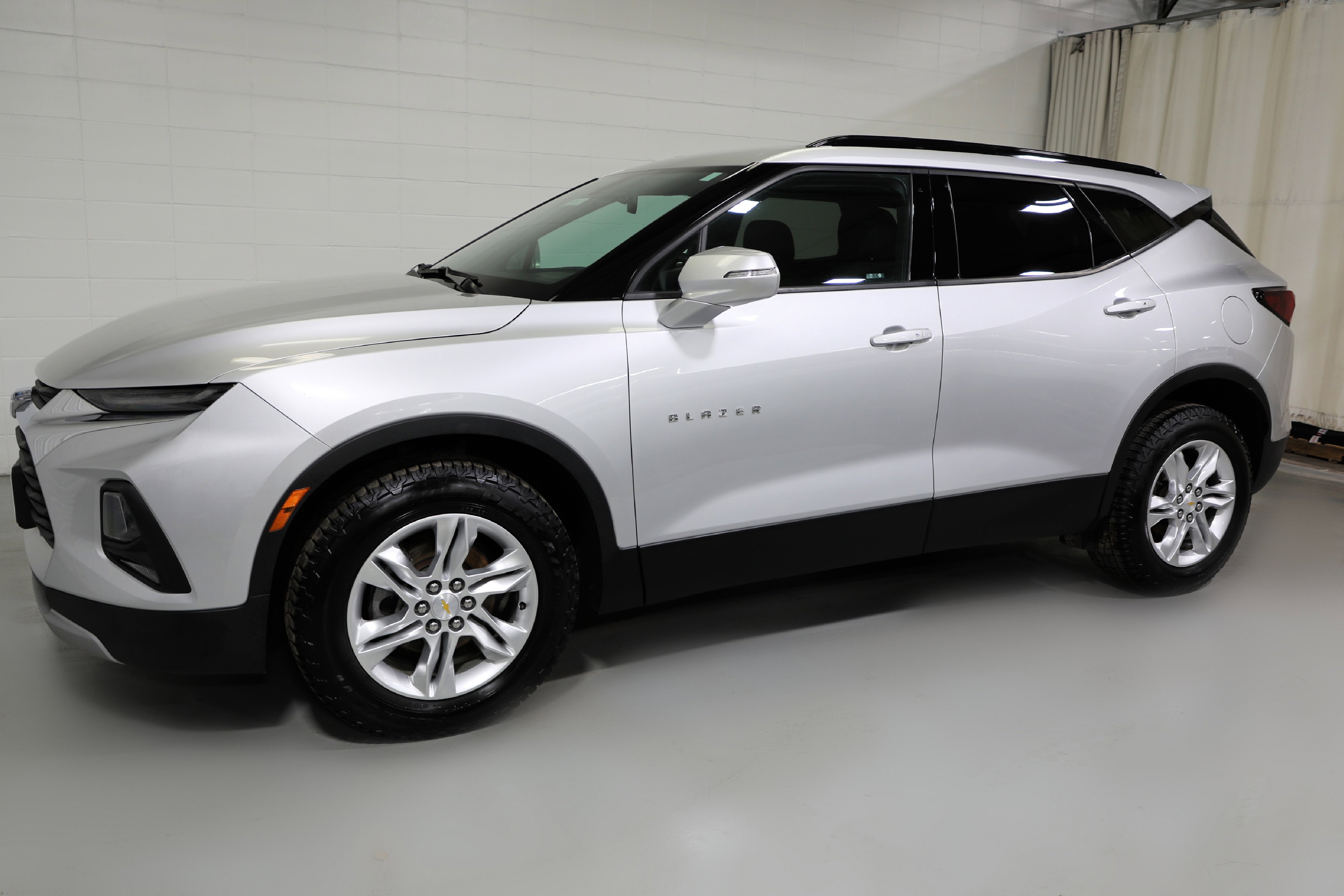 Used 2020 Chevrolet Blazer LT image 12