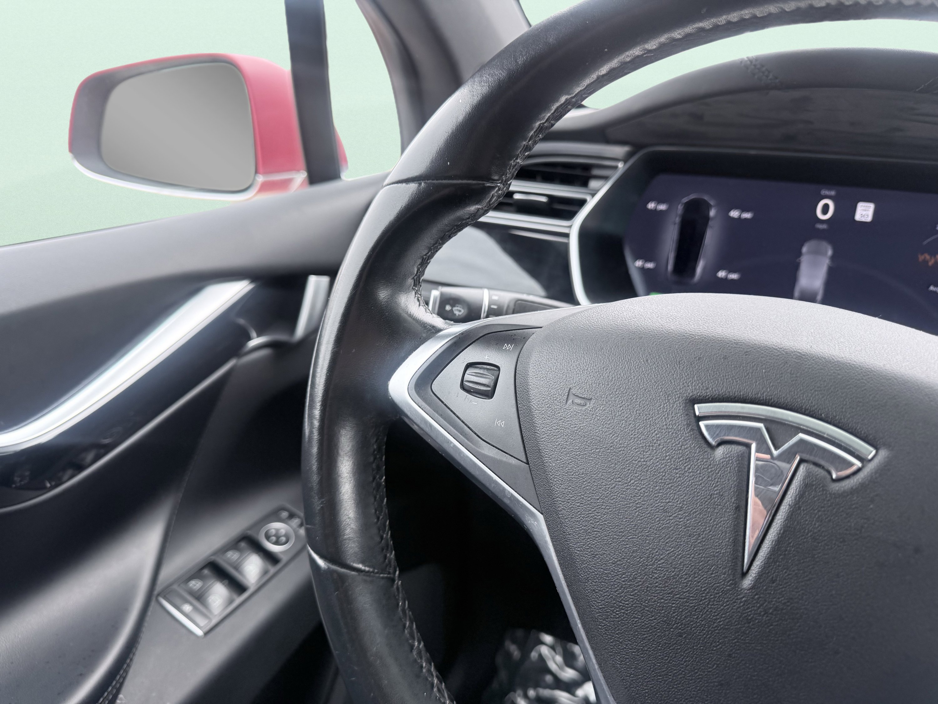 Used 2017 Tesla Model X 75D image 73