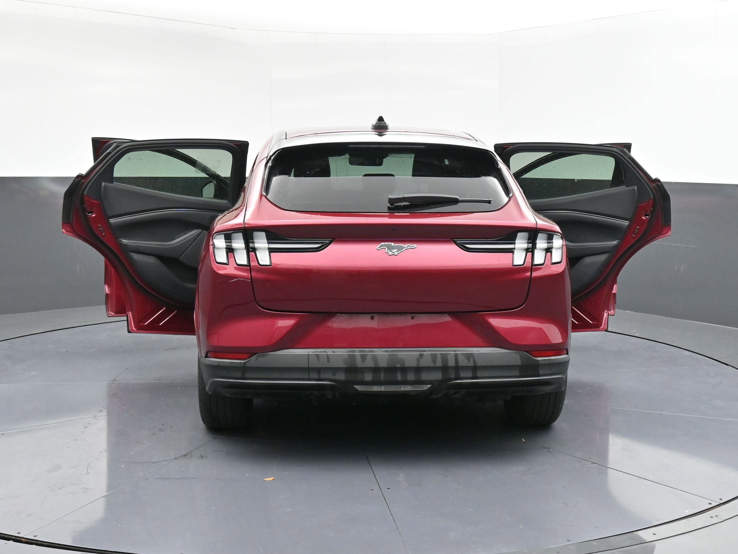 Used 2025 Ford Mustang Mach-E Premium image 45