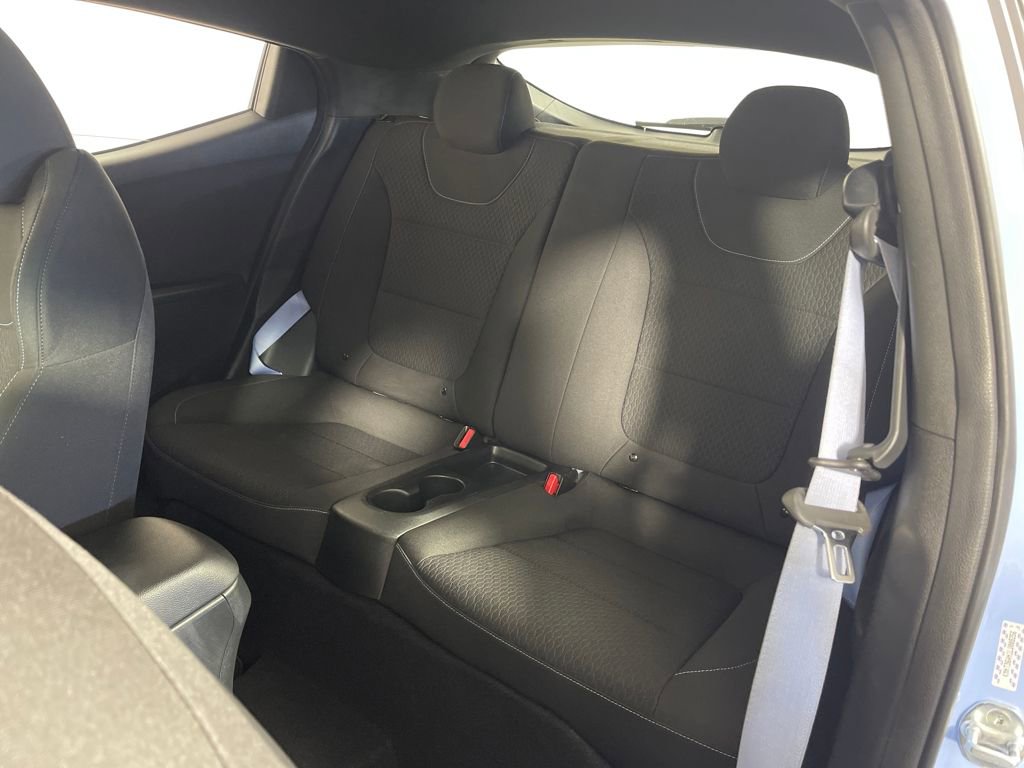 Used 2020 Hyundai Veloster N w/ Performance Package image 13