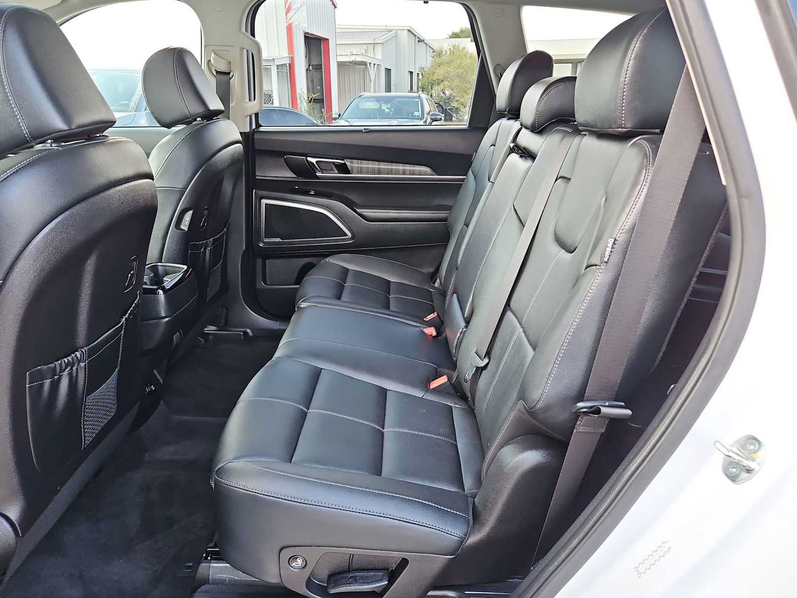Certified 2025 Kia Telluride EX FWD image 19
