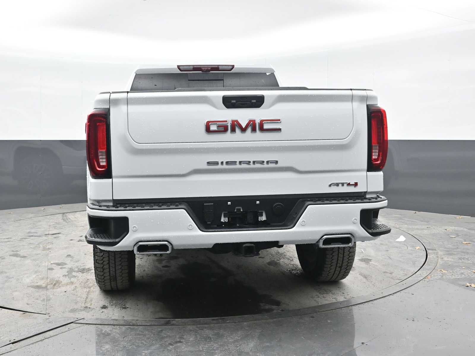 New 2026 GMC Sierra 1500 AT4 w/ AT4 Premium Package AWD/4WD image 9