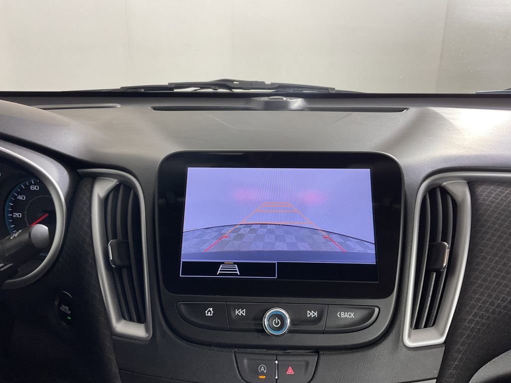 Used 2023 Chevrolet Malibu LS FWD image 27