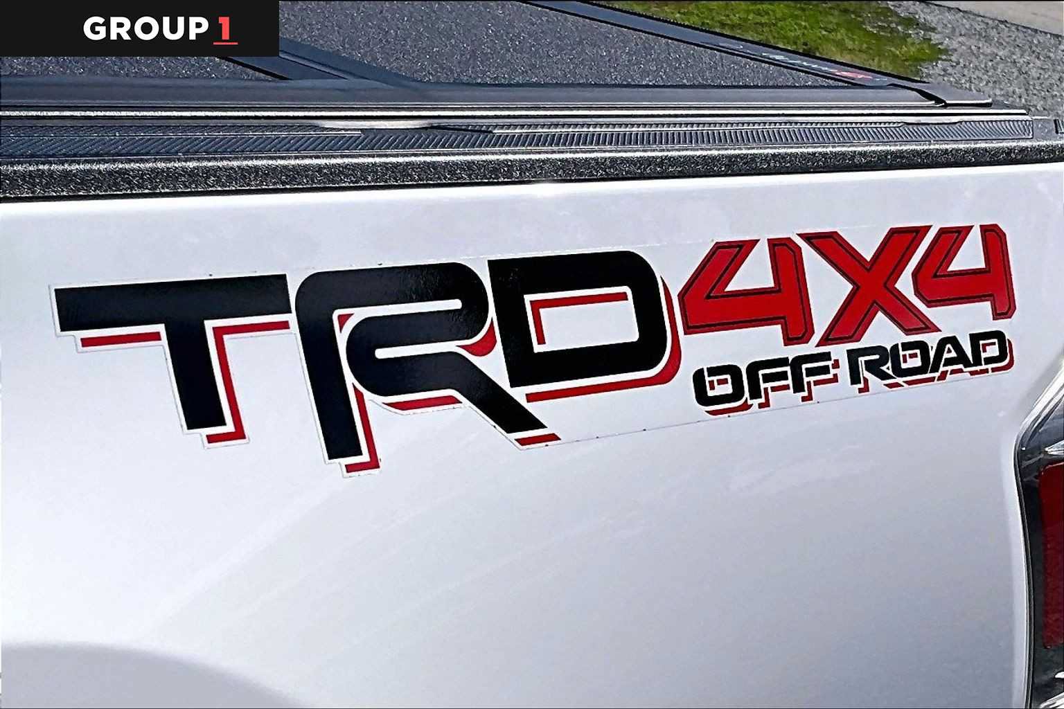 Used 2020 Toyota Tacoma TRD Off-Road w/ Technology Package AWD/4WD image 18