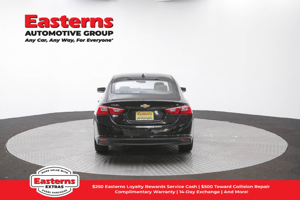 Used 2025 Chevrolet Malibu LT FWD image 37