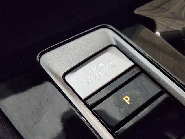 Used 2024 Volkswagen Atlas SE w/ Black Wheel Package image 20