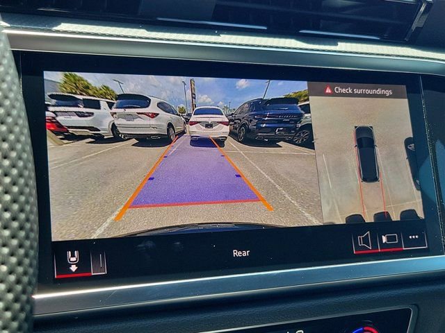 Certified 2025 Audi Q3 2.0T Premium Plus w/ Premium Plus Package AWD/4WD image 29