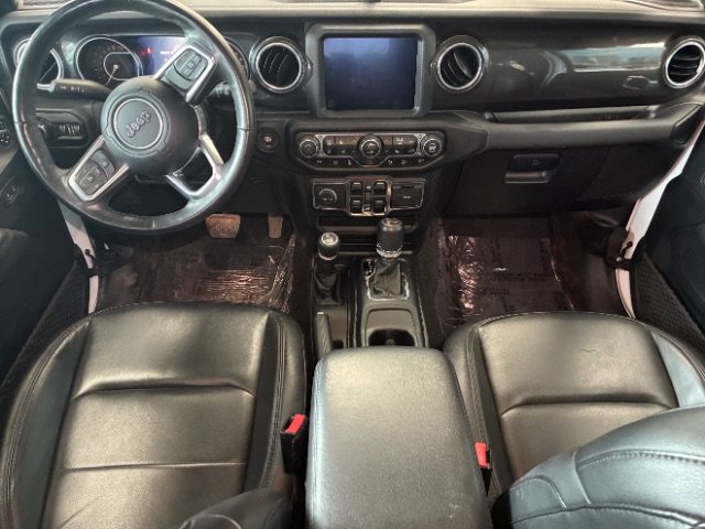 Used 2021 Jeep Wrangler Unlimited Sahara AWD/4WD image 13