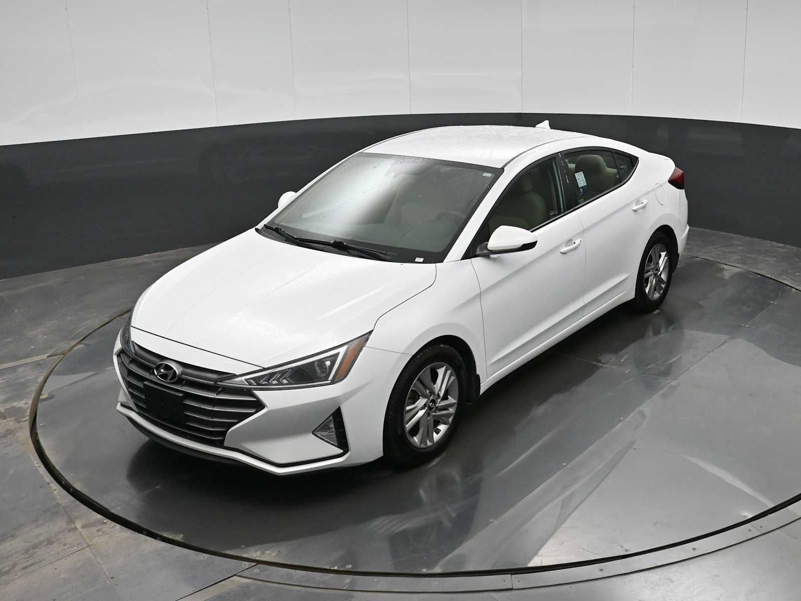 Used 2020 Hyundai Elantra SEL image 23