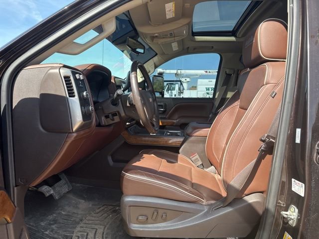 Used 2019 Chevrolet Silverado 2500 High Country AWD/4WD image 11