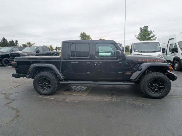 Used 2021 Jeep Gladiator Mojave w/ Dual Top Group image 3