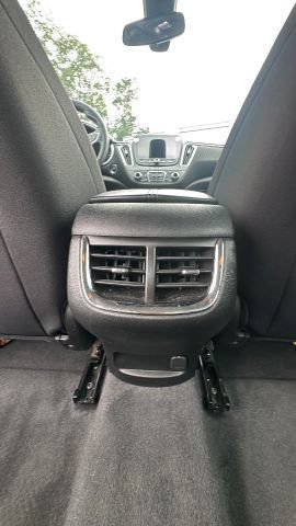 Used 2022 Chevrolet Malibu LT FWD image 16