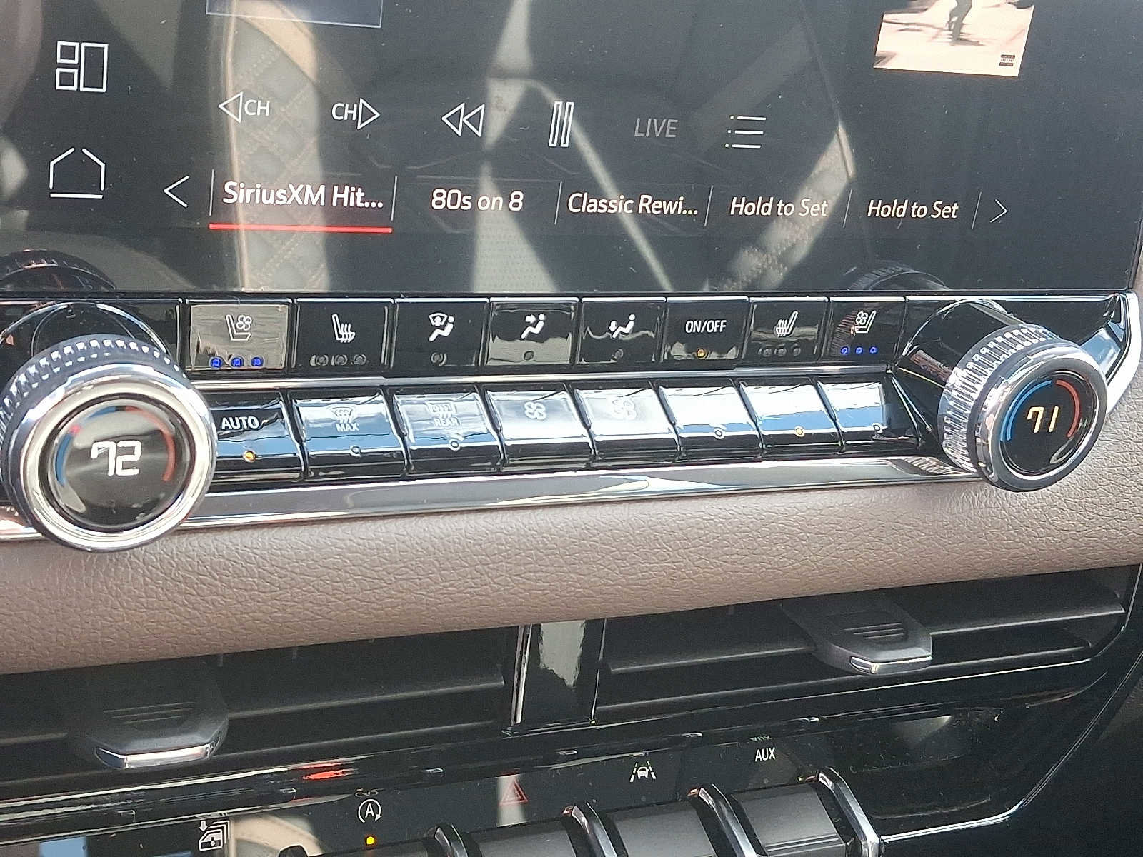 New 2026 GMC Canyon Denali image 14