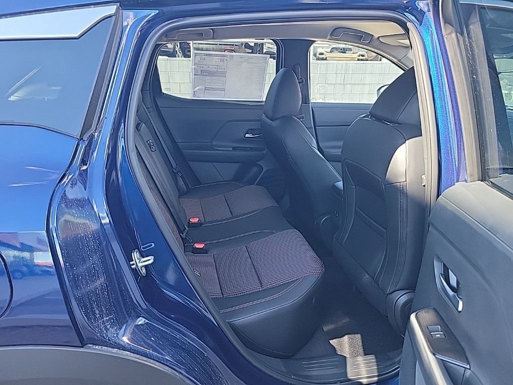 New 2026 Nissan Kicks SR w/ Cold Weather Package image 15