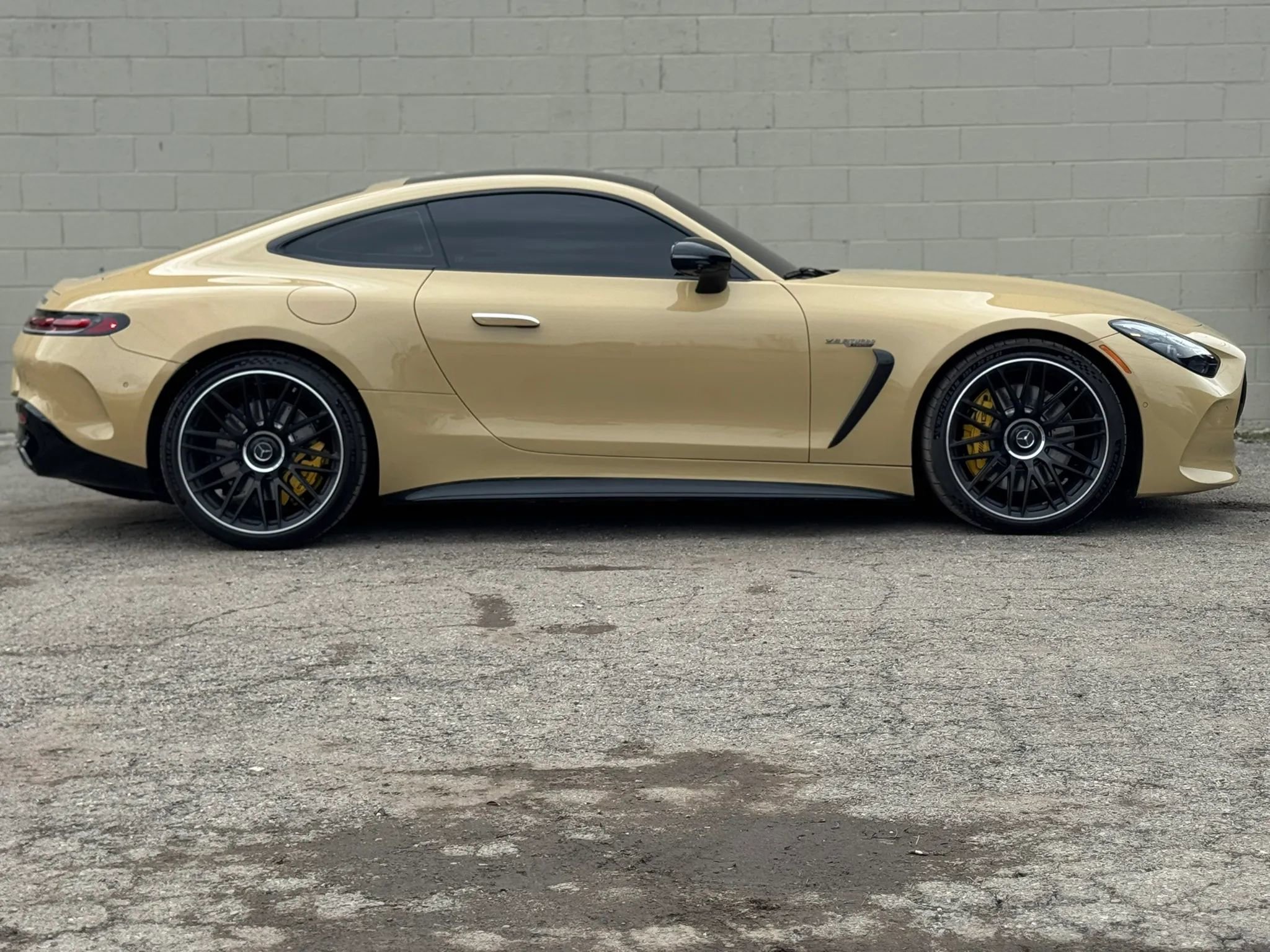 Used 2025 Mercedes-Benz AMG GT 55 w/ AMG Night Package image 16