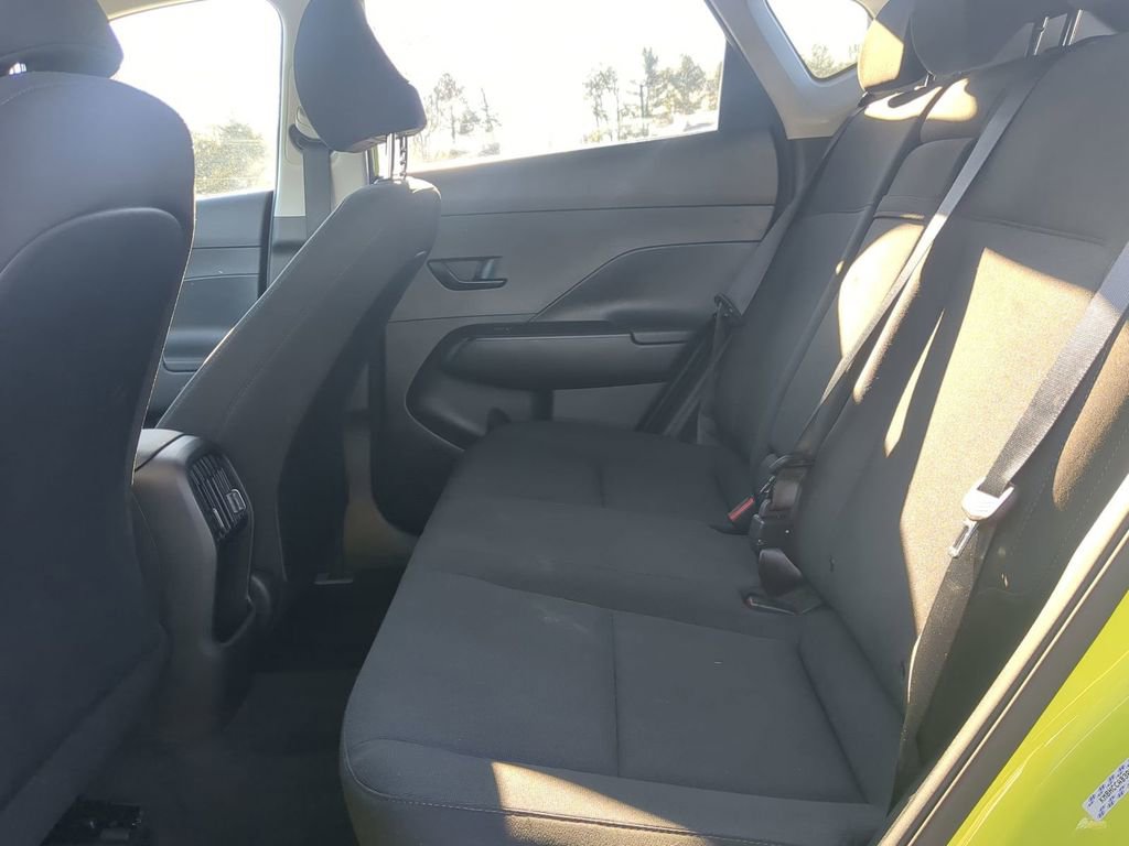 Used 2024 Hyundai Kona SEL w/ Convenience Package image 13