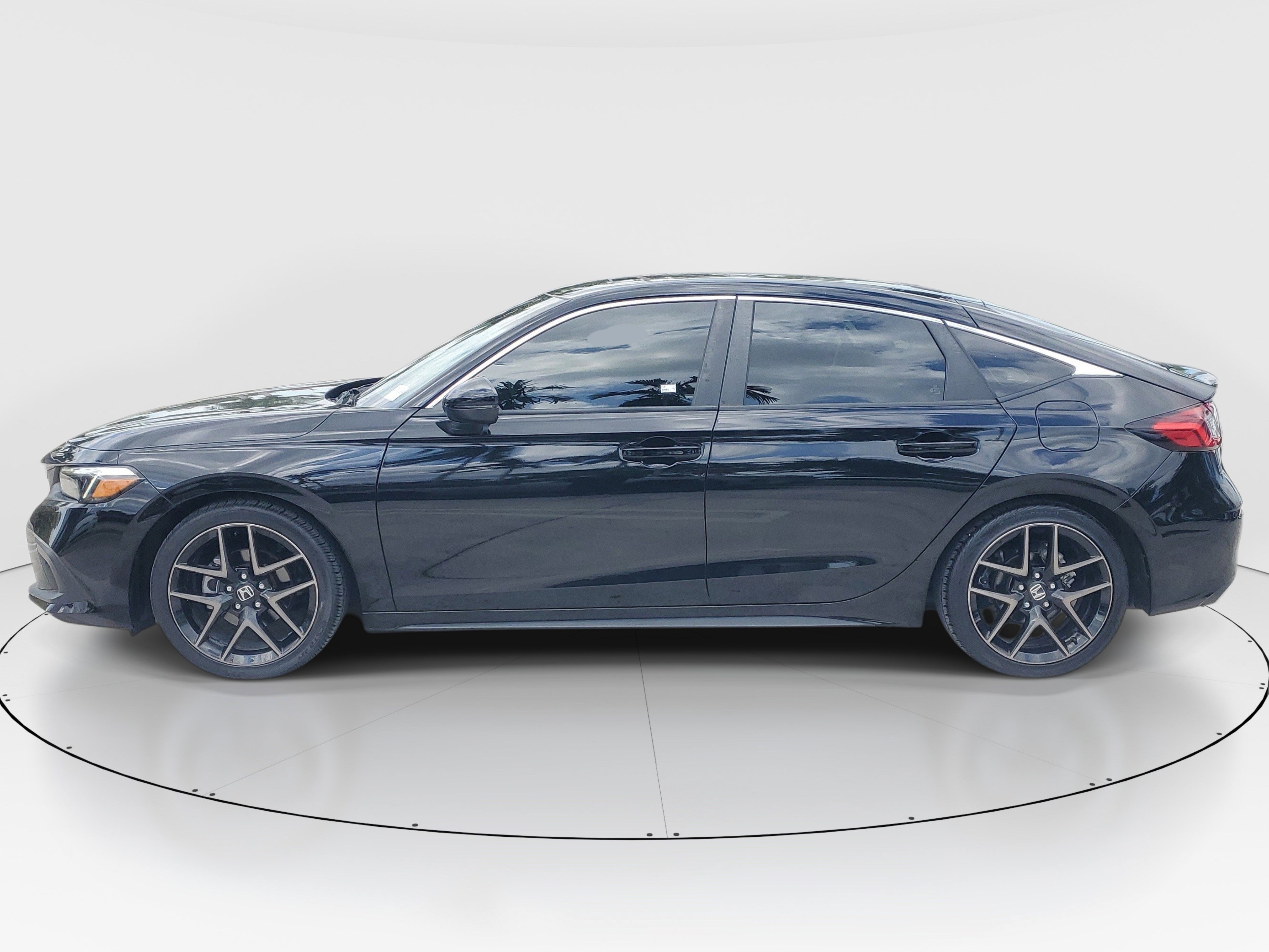Used 2024 Honda Civic Sport Touring image 6