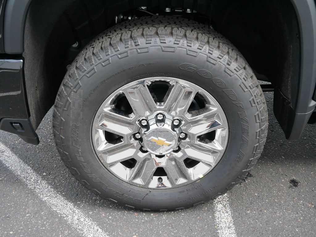 New 2026 Chevrolet Silverado 2500 High Country w/ High Country Premium Package AWD/4WD image 12