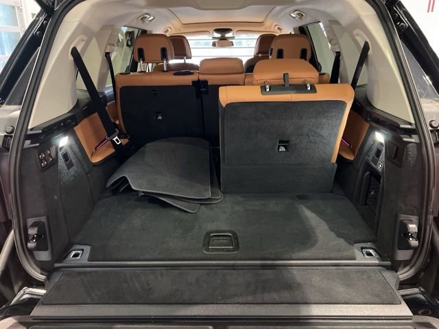 Used 2023 BMW X7 xDrive40i image 46