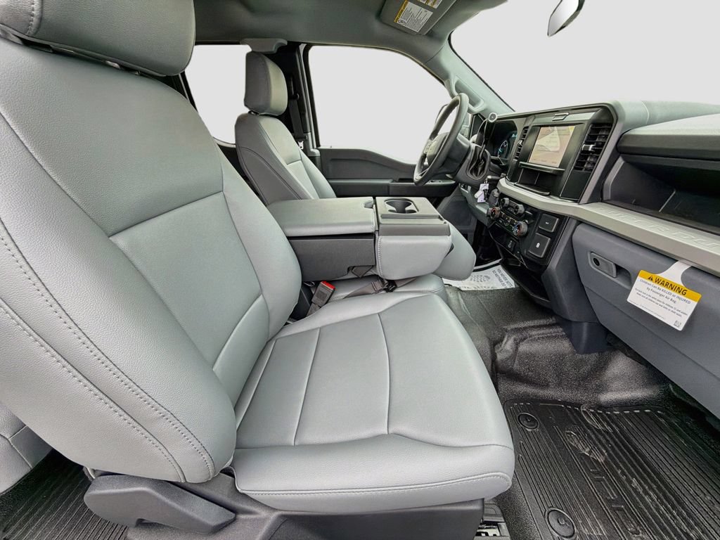 New 2026 Ford F350 XL w/ XL Chrome Package AWD/4WD image 17