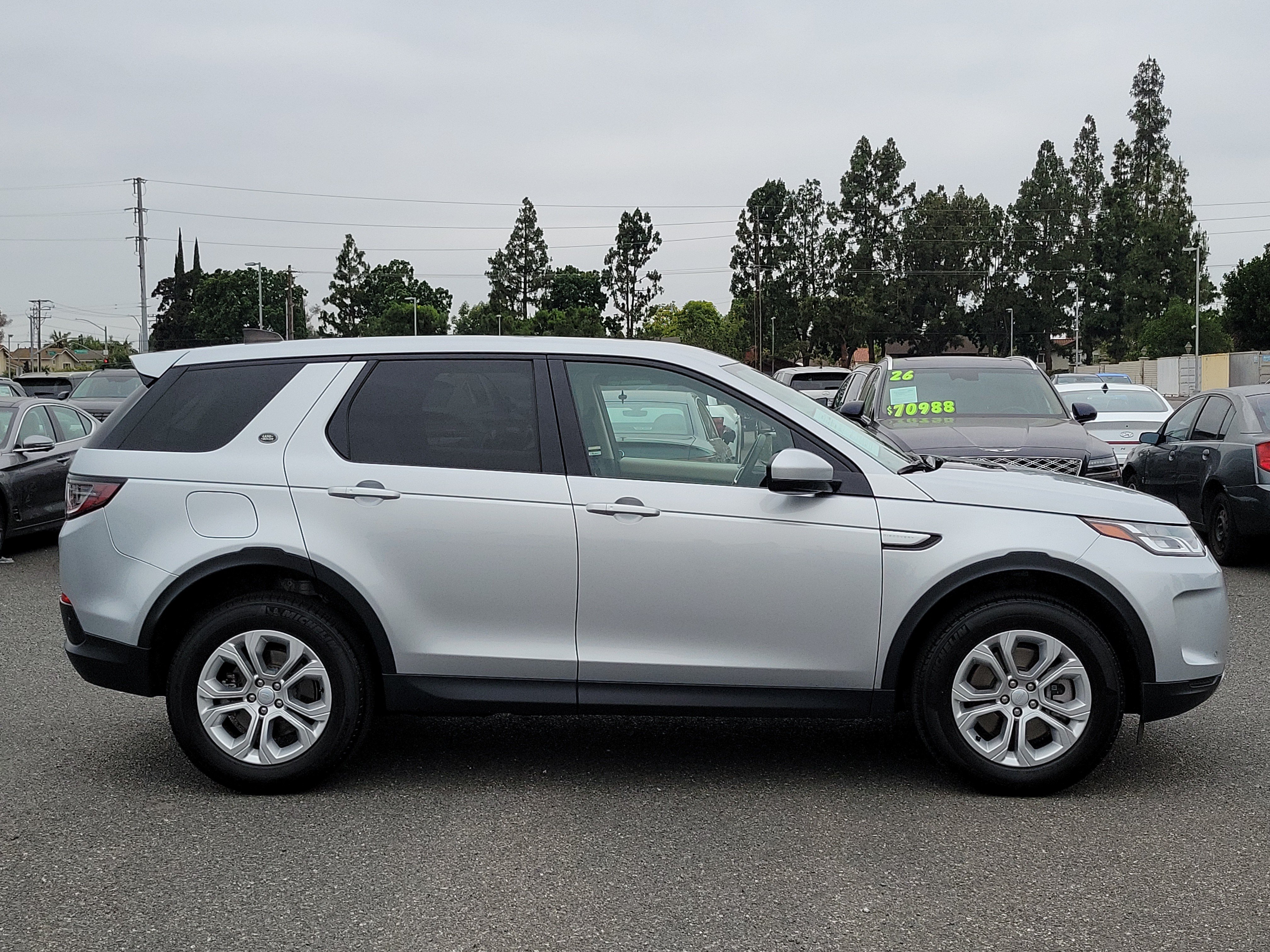 Used 2023 Land Rover Discovery Sport S AWD/4WD image 5