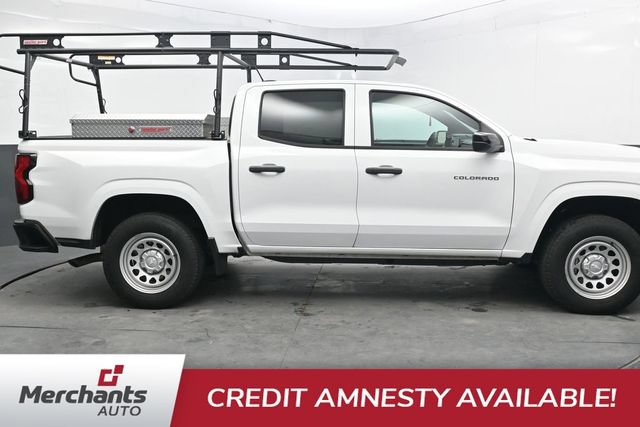 Used 2024 Chevrolet Colorado W/T w/ Safety Package RWD image 9