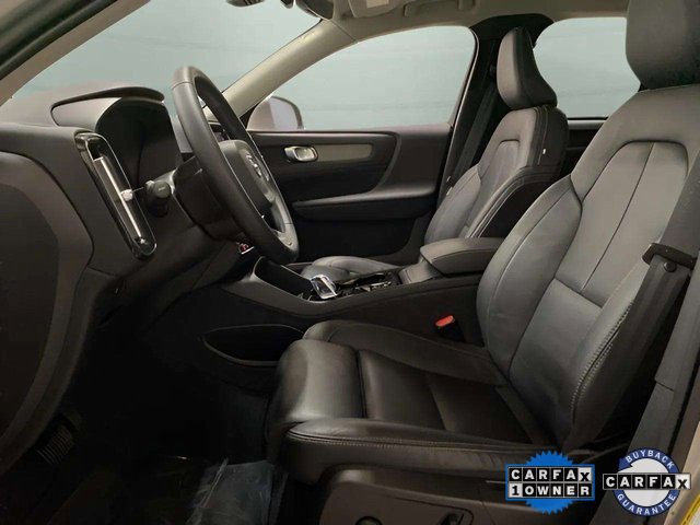 Used 2025 Volvo XC40 B5 Plus image 67