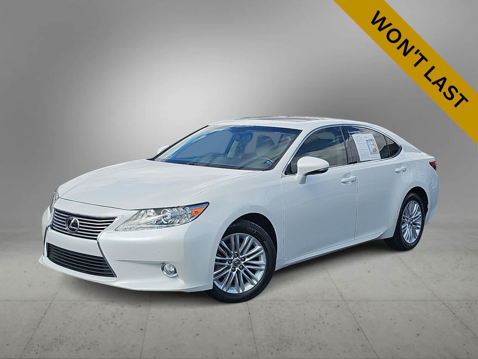Used 2015 Lexus ES 350 w/ Premium Package FWD image 1