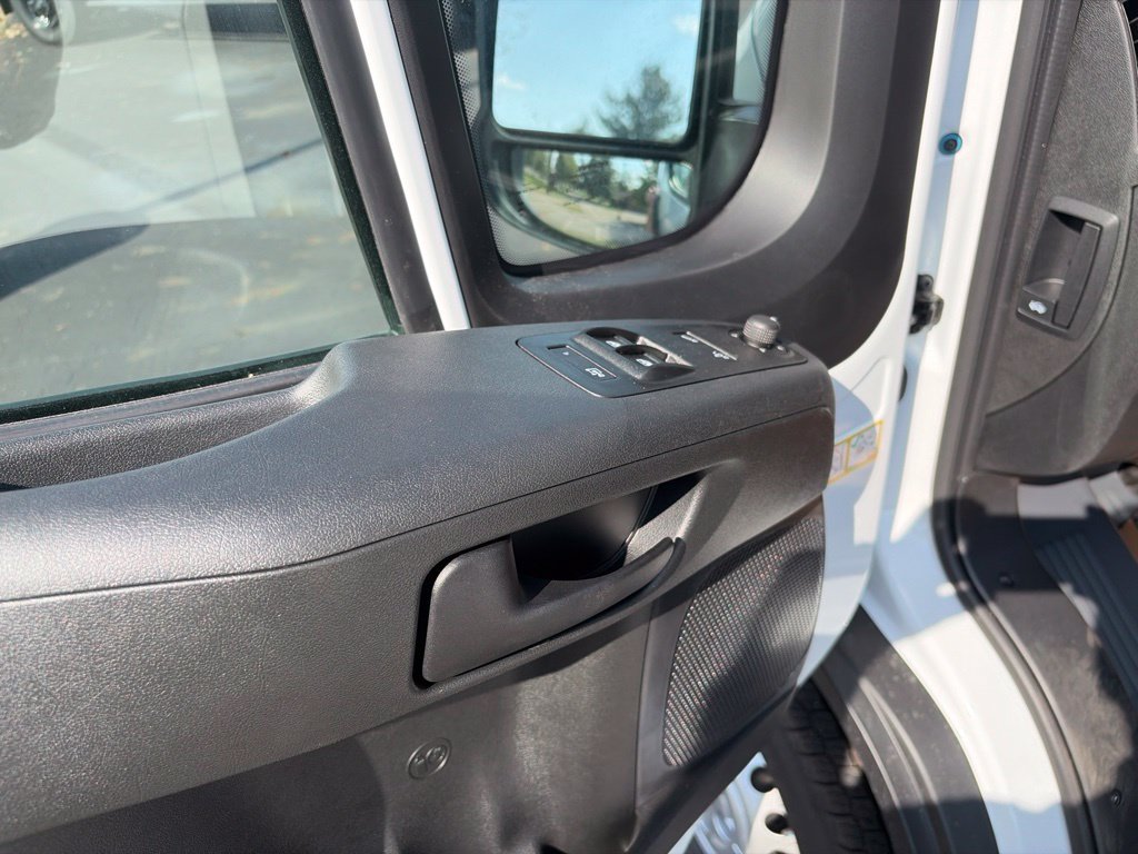 New 2026 RAM ProMaster 2500 w/ Convenience Group FWD image 20