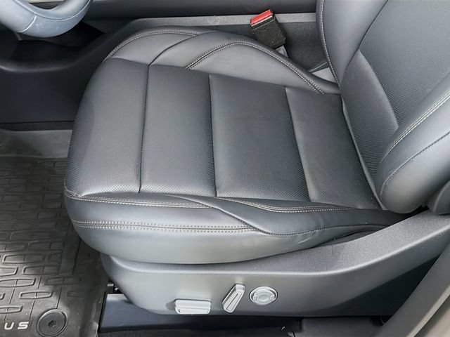 Certified 2025 Lincoln Nautilus Premier w/ Jet Appearance Package AWD/4WD image 23