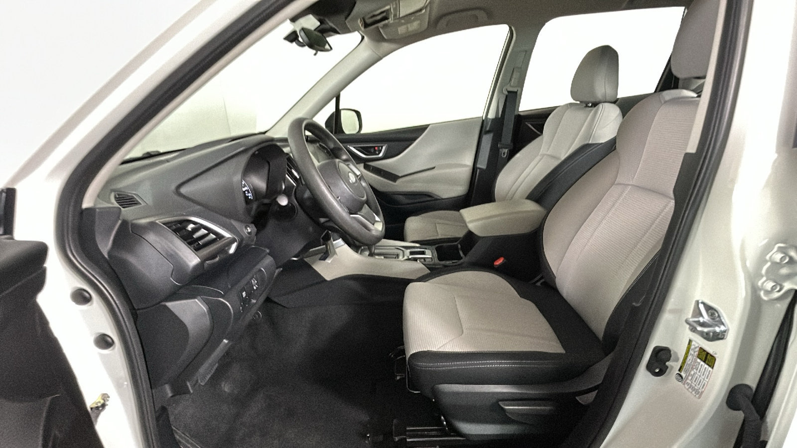 Used 2023 Subaru Forester AWD/4WD image 13