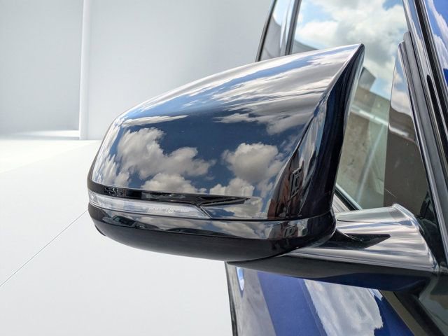 Used 2025 BMW X1 M35i image 10