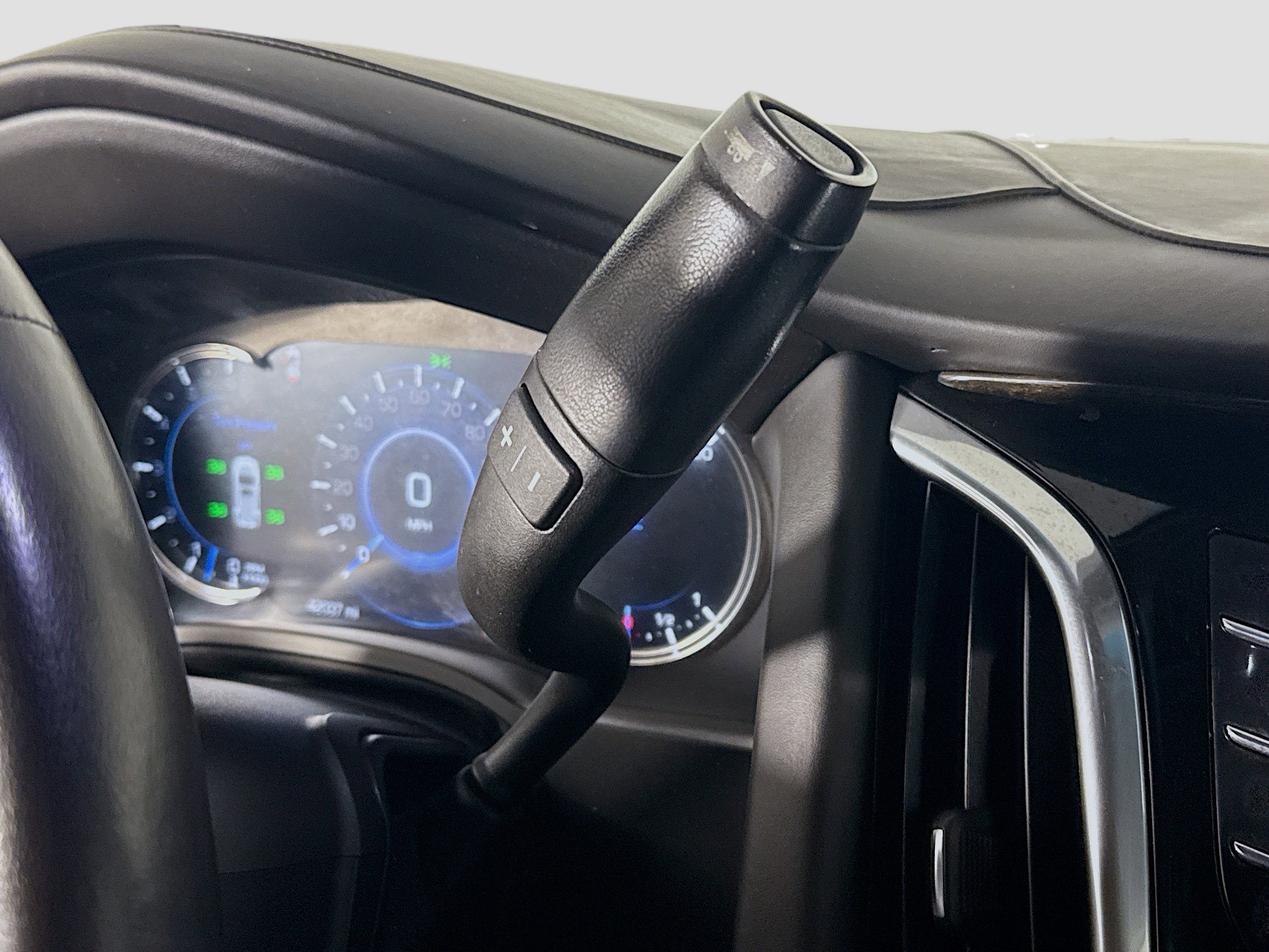 Used 2019 Cadillac Escalade Platinum w/ Escalade Sport Edition image 20