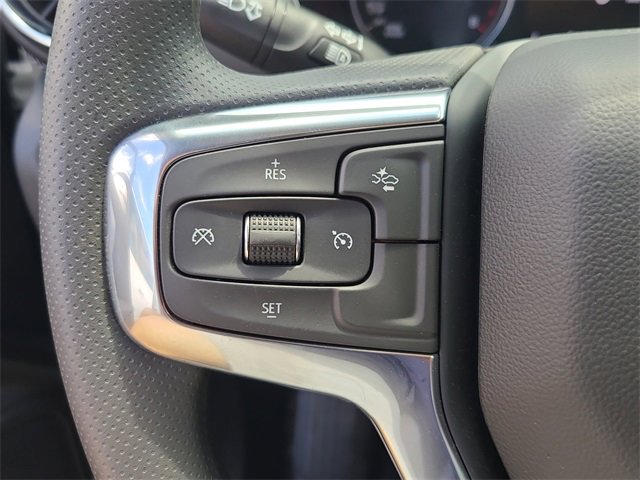 New 2025 Chevrolet Blazer LT w/ Midnight/Sport Edition image 22