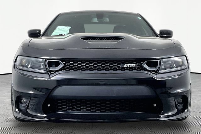 Used 2022 Dodge Charger Scat Pack w/ Daytona Edition Group RWD image 2