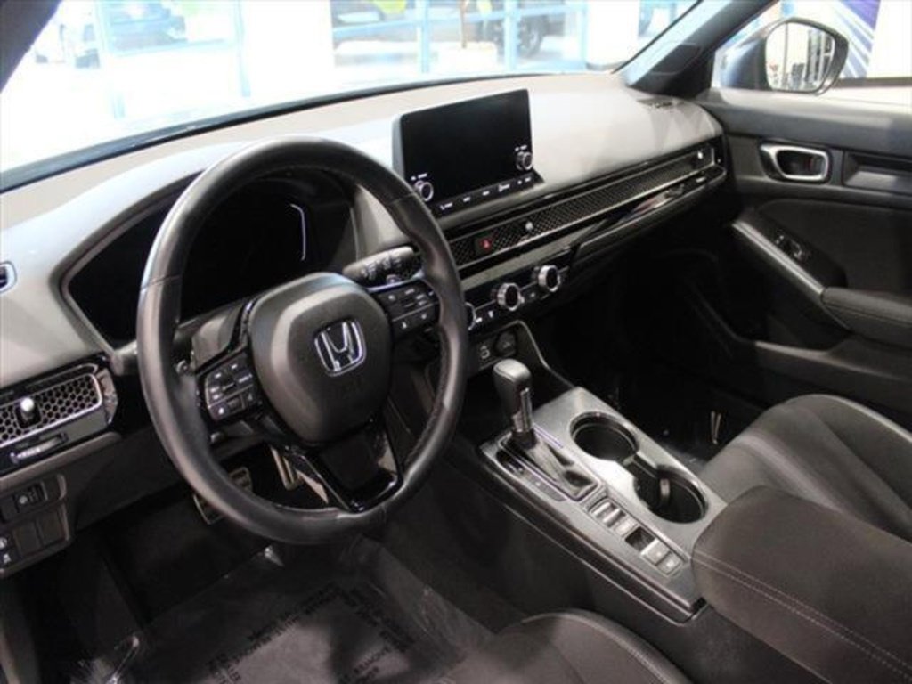 Used 2023 Honda Civic Sport image 13