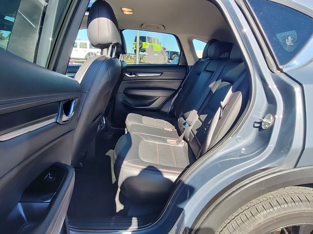 Used 2024 MAZDA CX-5 Carbon Edition image 21