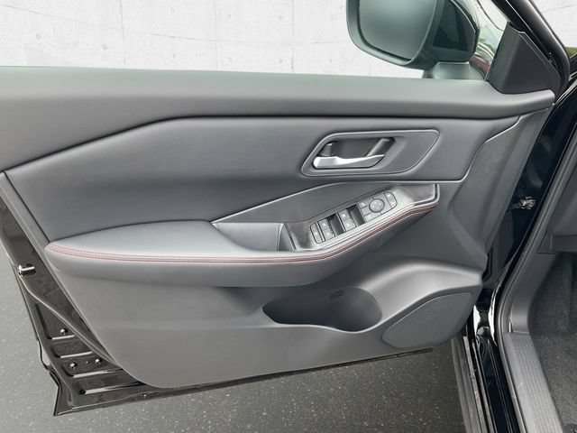New 2026 Nissan Rogue SV AWD/4WD image 27