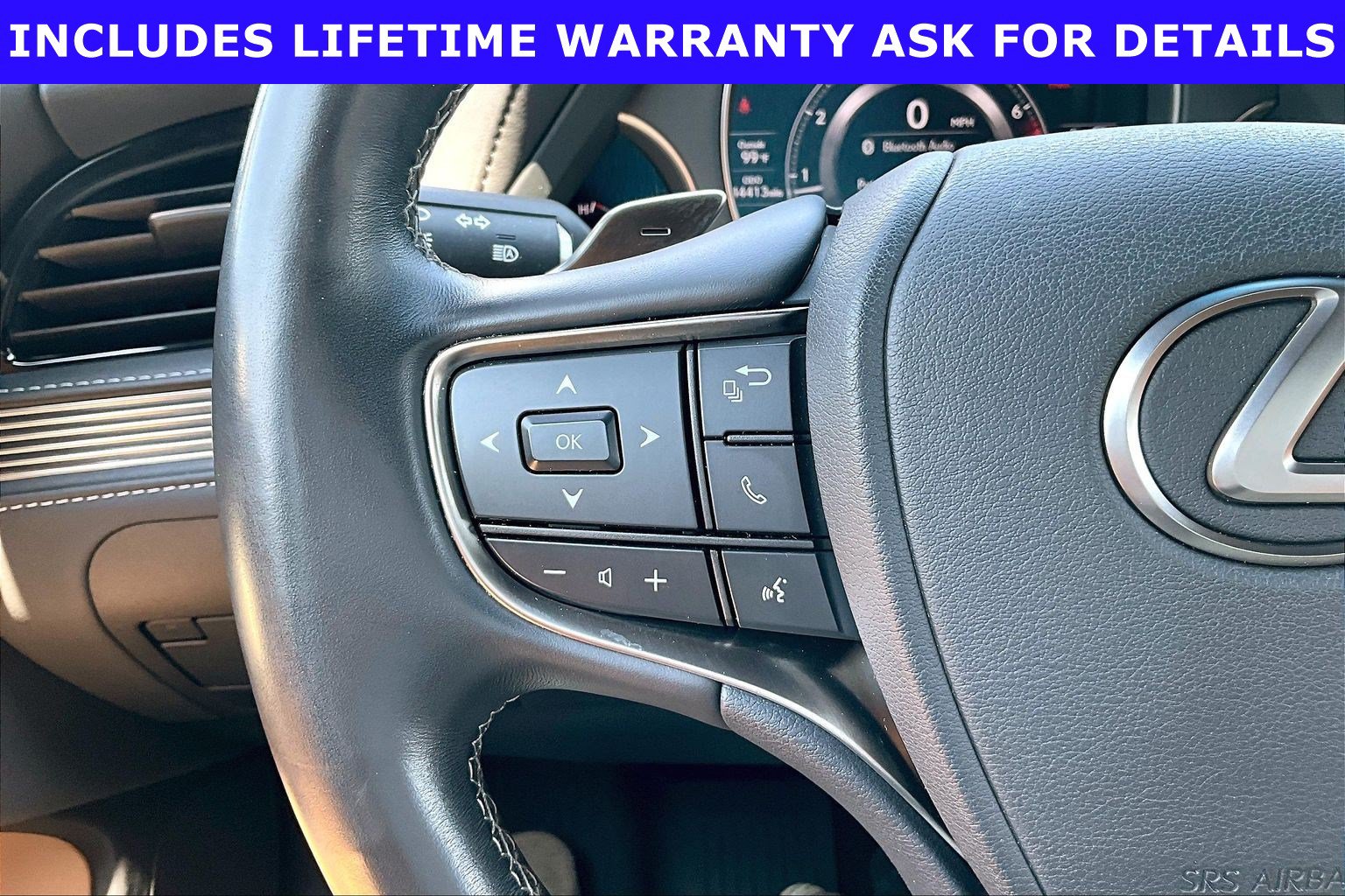 Used 2022 Lexus LS 500 w/ Accessory Package (Z2) RWD image 15