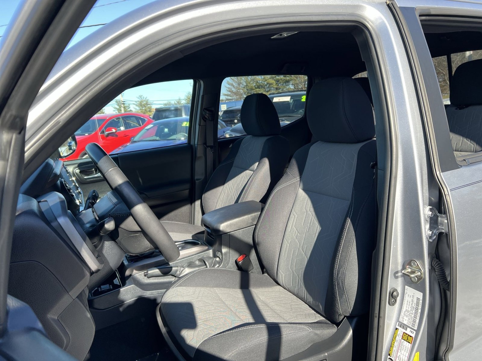 Used 2020 Toyota Tacoma TRD Sport image 13