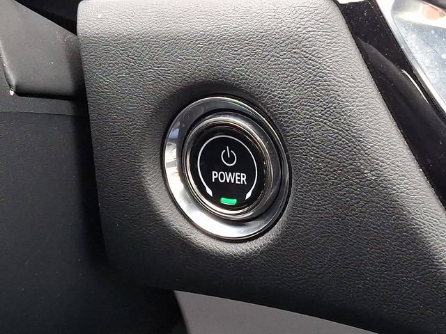 Certified 2024 Cadillac Lyriq Luxury image 27