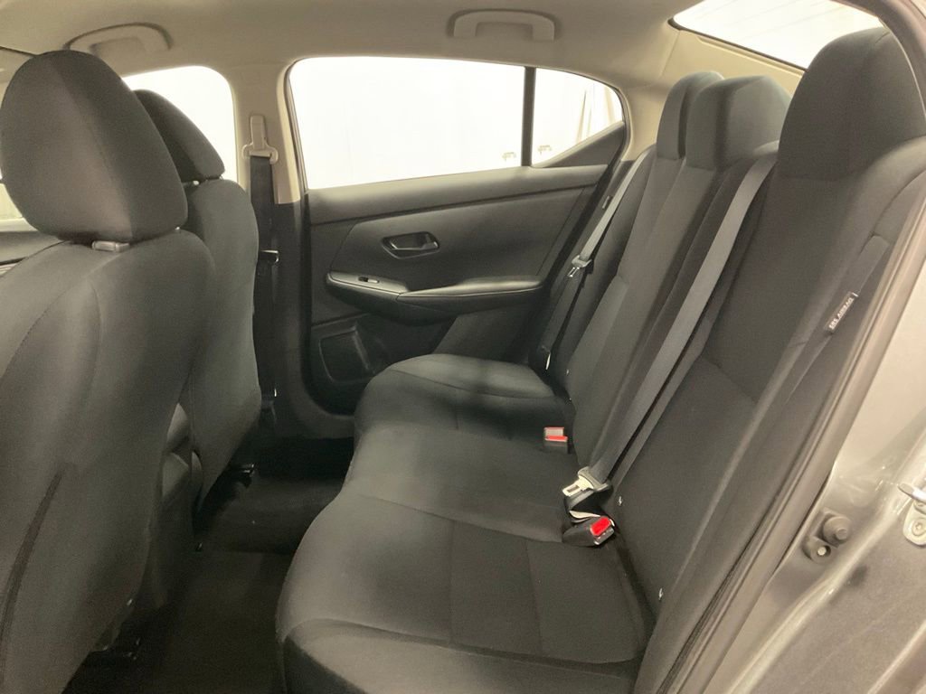 Used 2024 Nissan Sentra S image 33