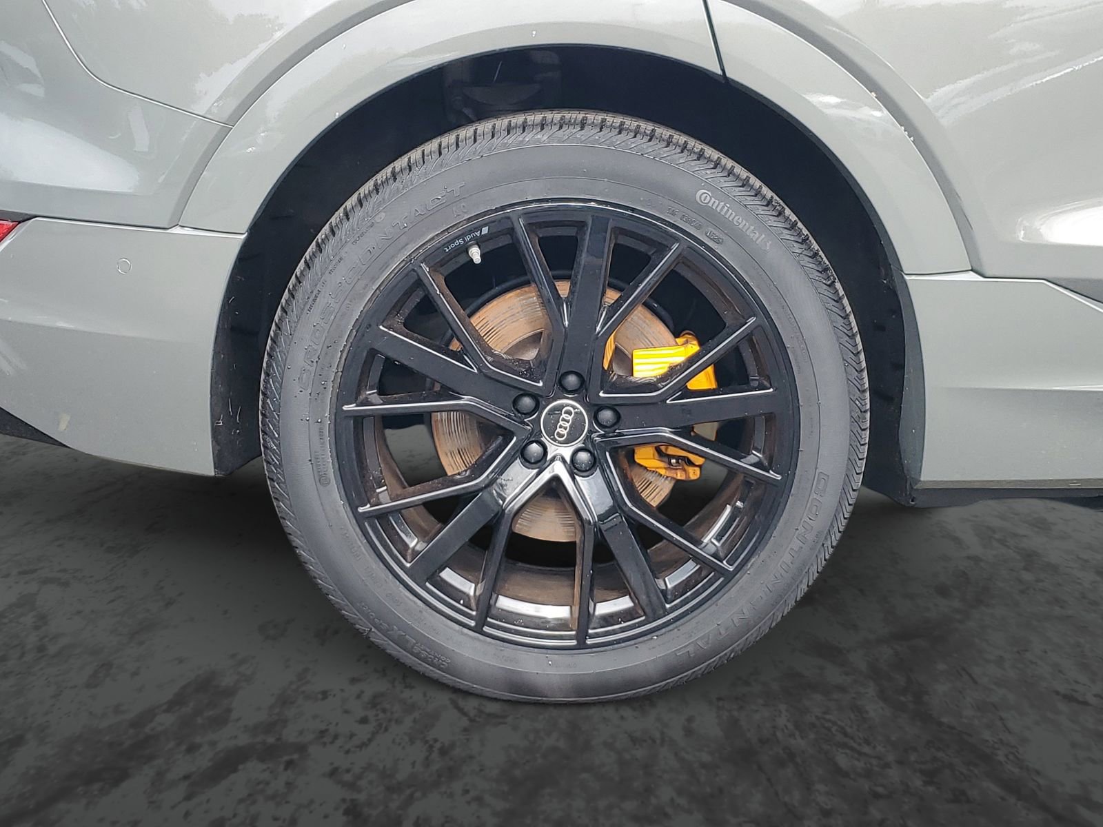 Used 2022 Audi e-tron Chronos image 6