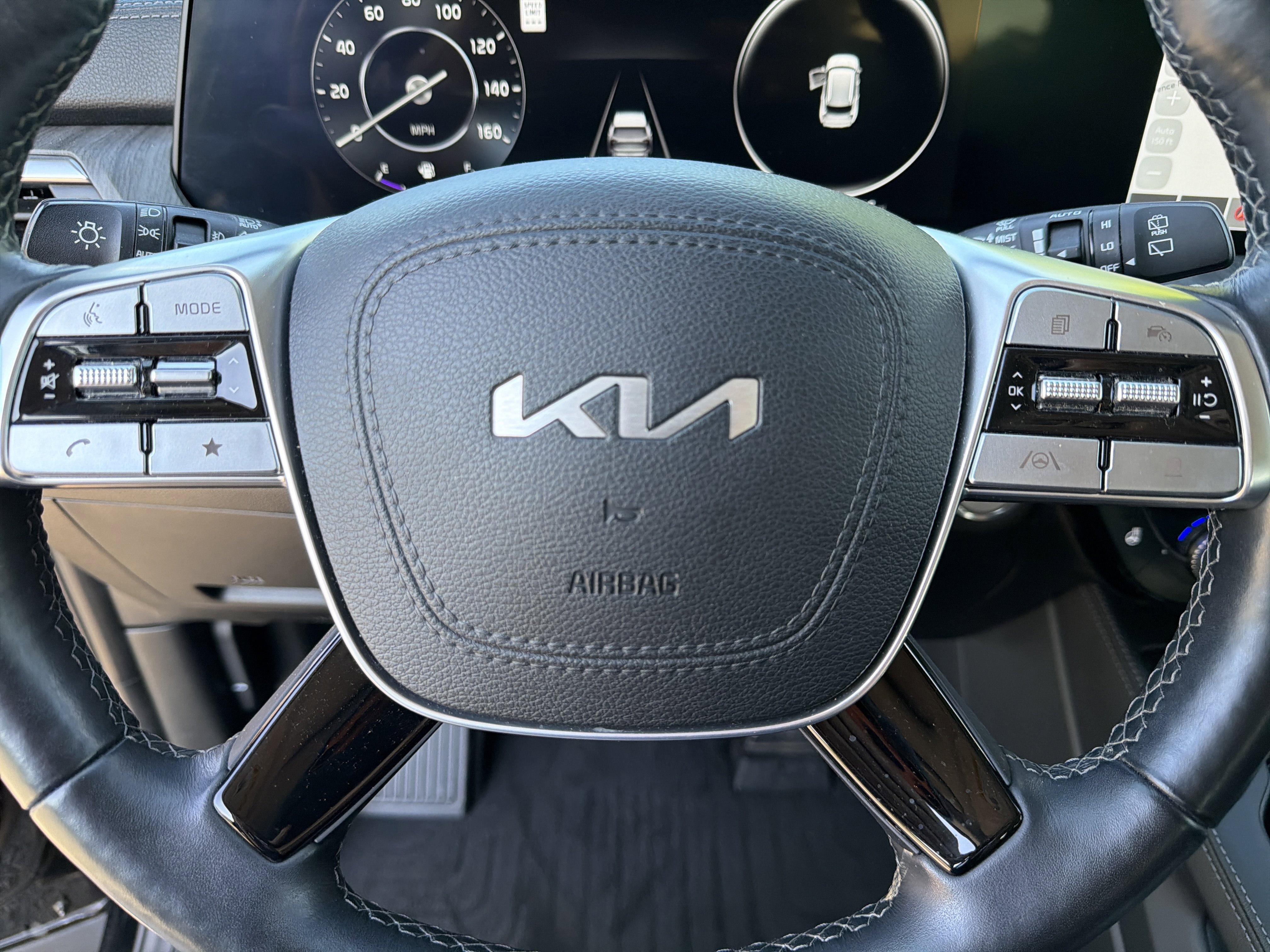 Used 2024 Kia Telluride SX Prestige AWD/4WD image 25