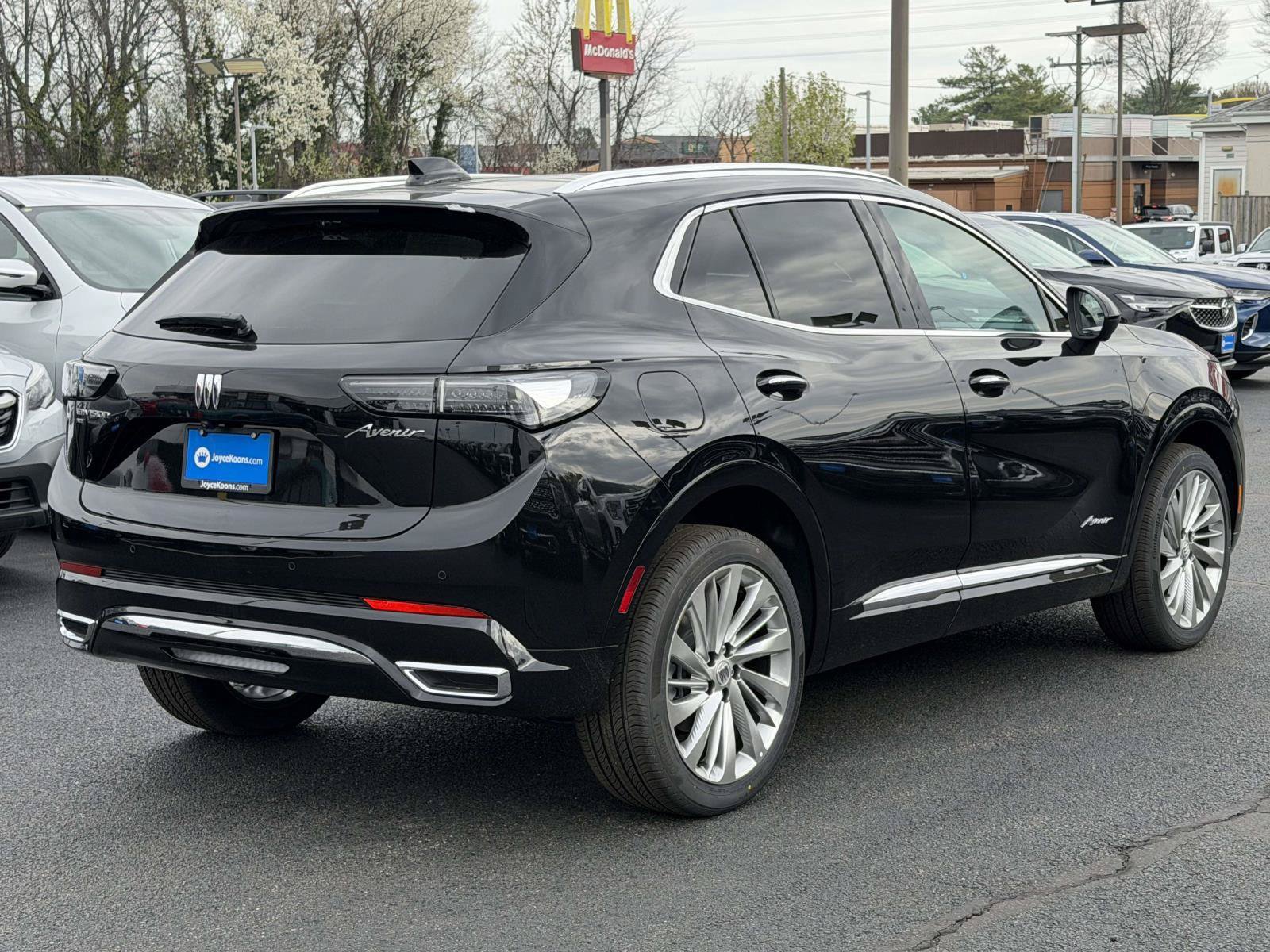 New 2026 Buick Envision Avenir AWD/4WD image 2