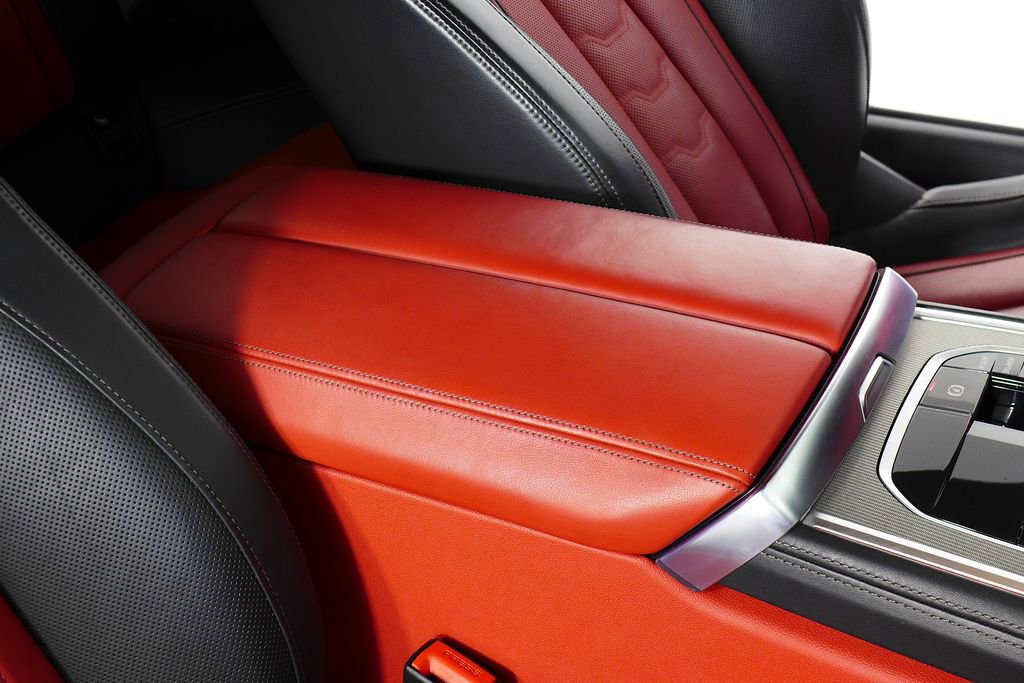 Used 2023 BMW 840i Coupe w/ M Sport Professional Package image 17