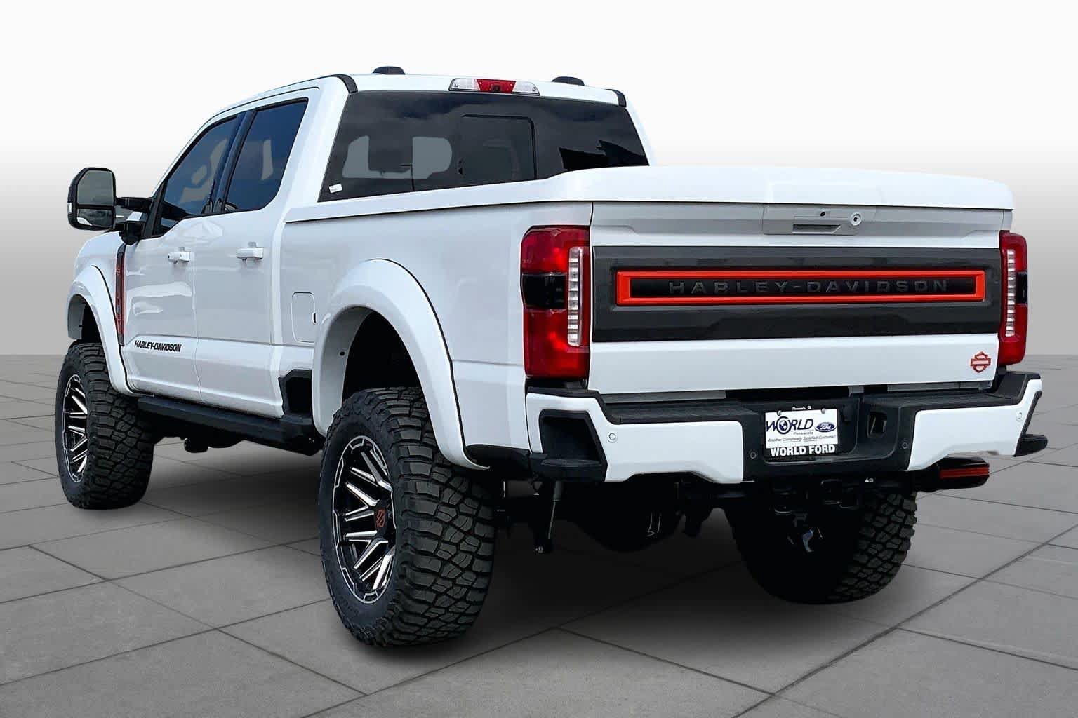 New 2026 Ford F250 Lariat w/ Black Appearance Package AWD/4WD image 11